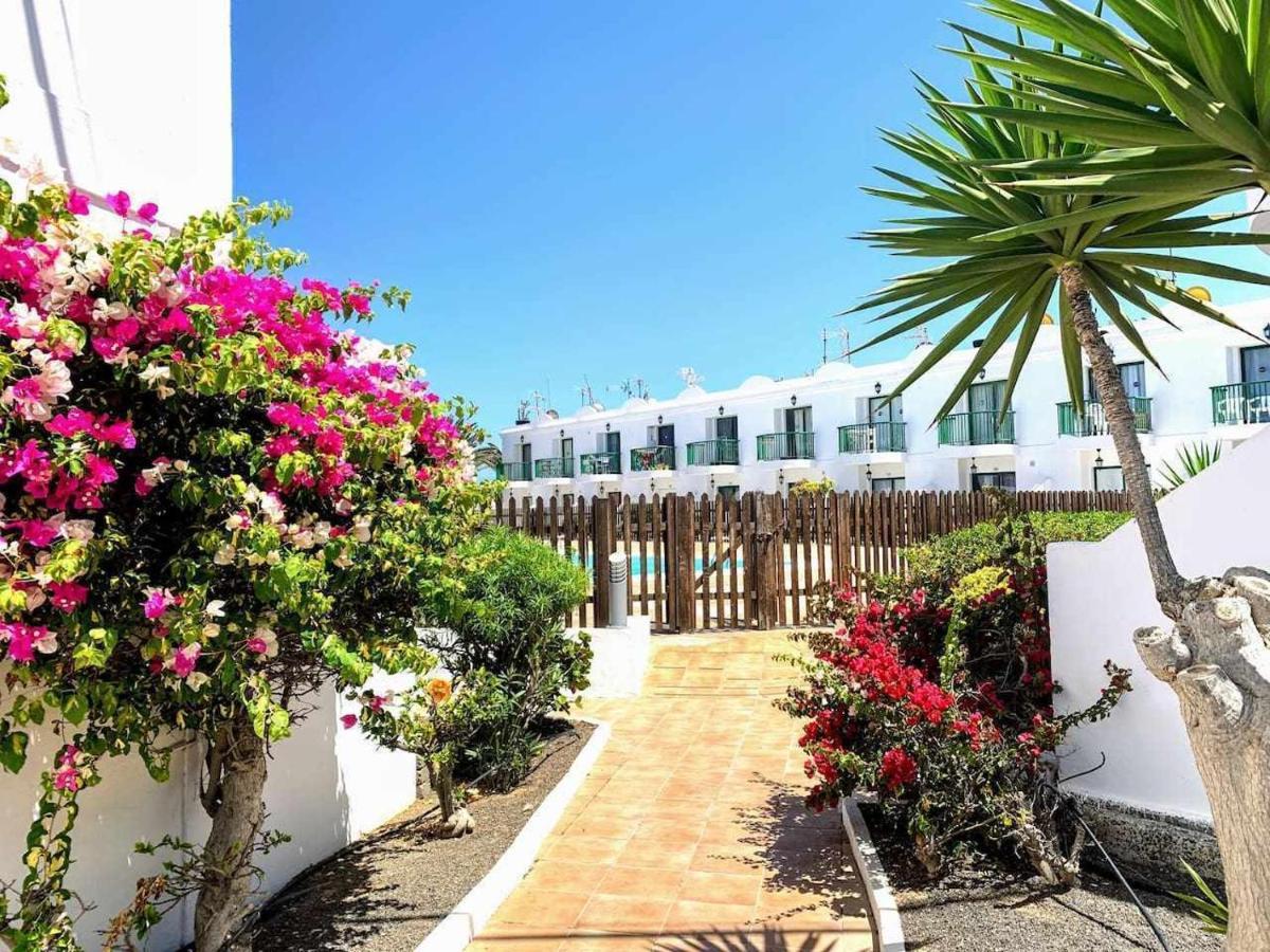 Blue Island Pool View & Wi-Fi By Irent Fuerteventura Apartment Коралео Екстериор снимка