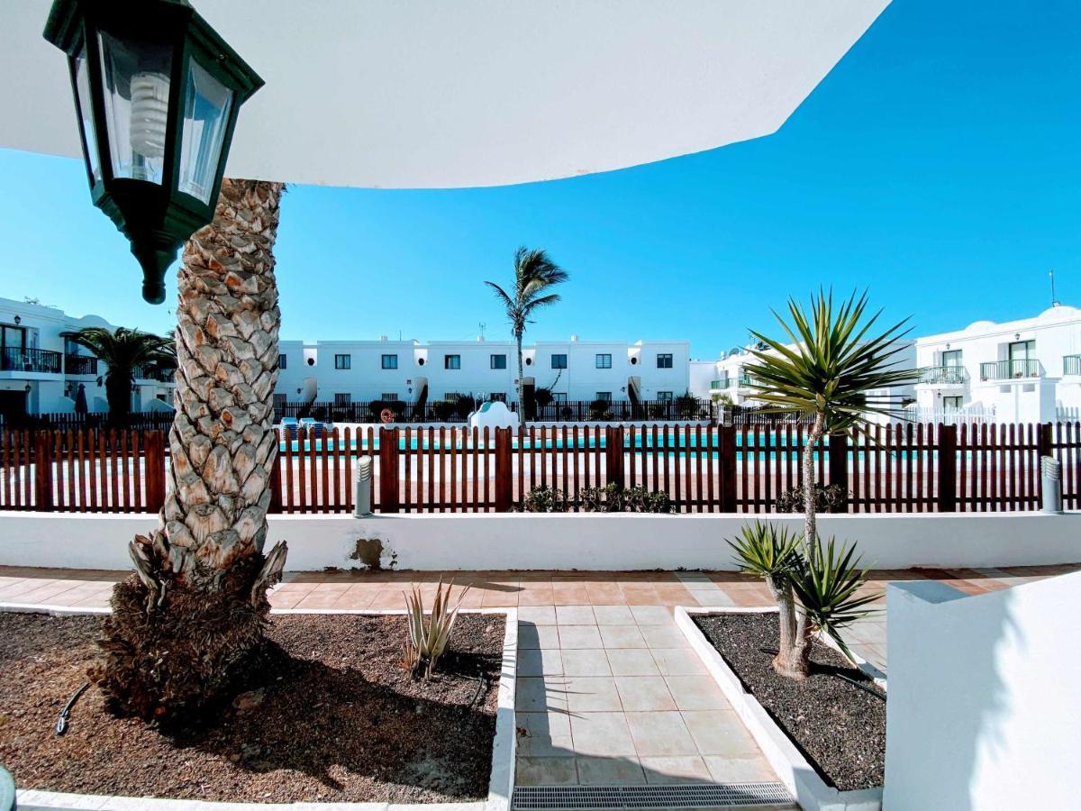 Blue Island Pool View & Wi-Fi By Irent Fuerteventura Apartment Коралео Екстериор снимка