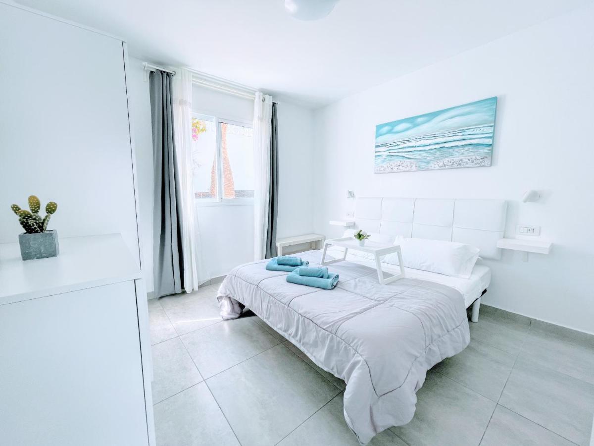 Blue Island Pool View & Wi-Fi By Irent Fuerteventura Apartment Коралео Екстериор снимка