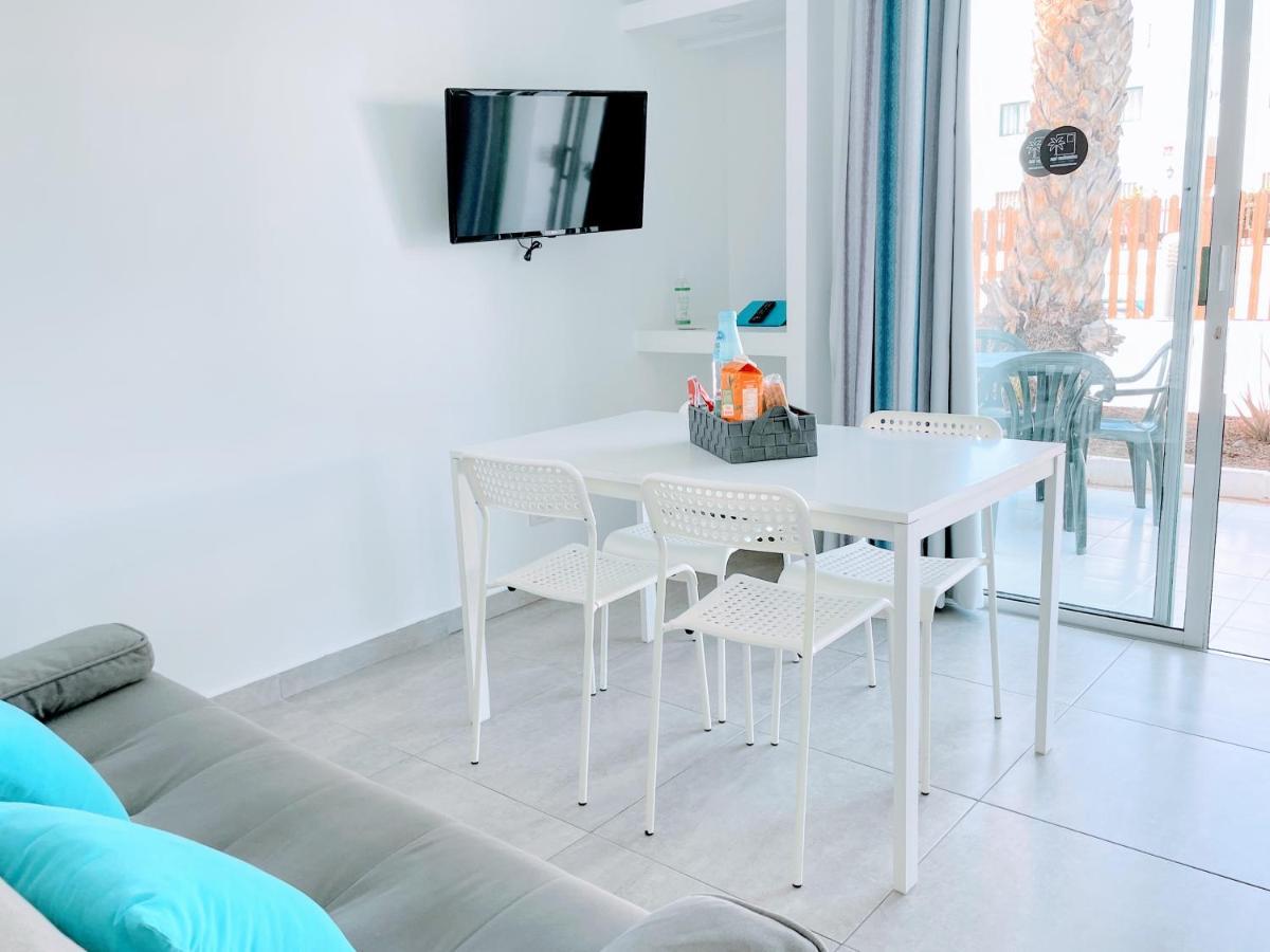Blue Island Pool View & Wi-Fi By Irent Fuerteventura Apartment Коралео Екстериор снимка