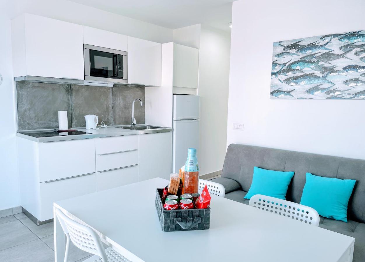 Blue Island Pool View & Wi-Fi By Irent Fuerteventura Apartment Коралео Екстериор снимка