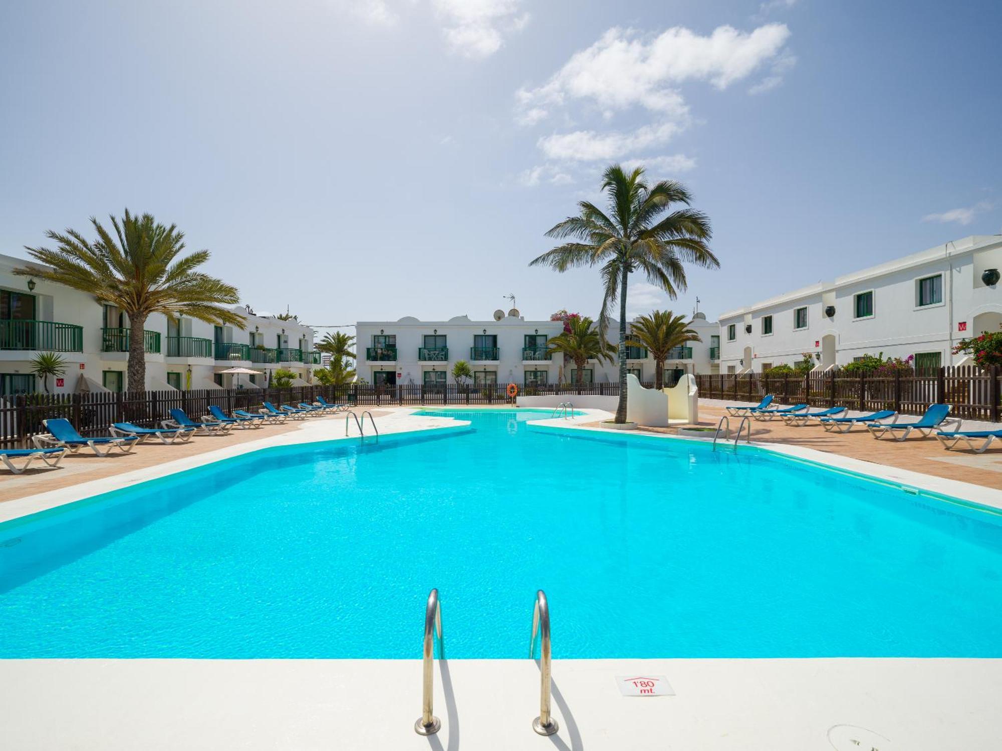 Blue Island Pool View & Wi-Fi By Irent Fuerteventura Apartment Коралео Екстериор снимка