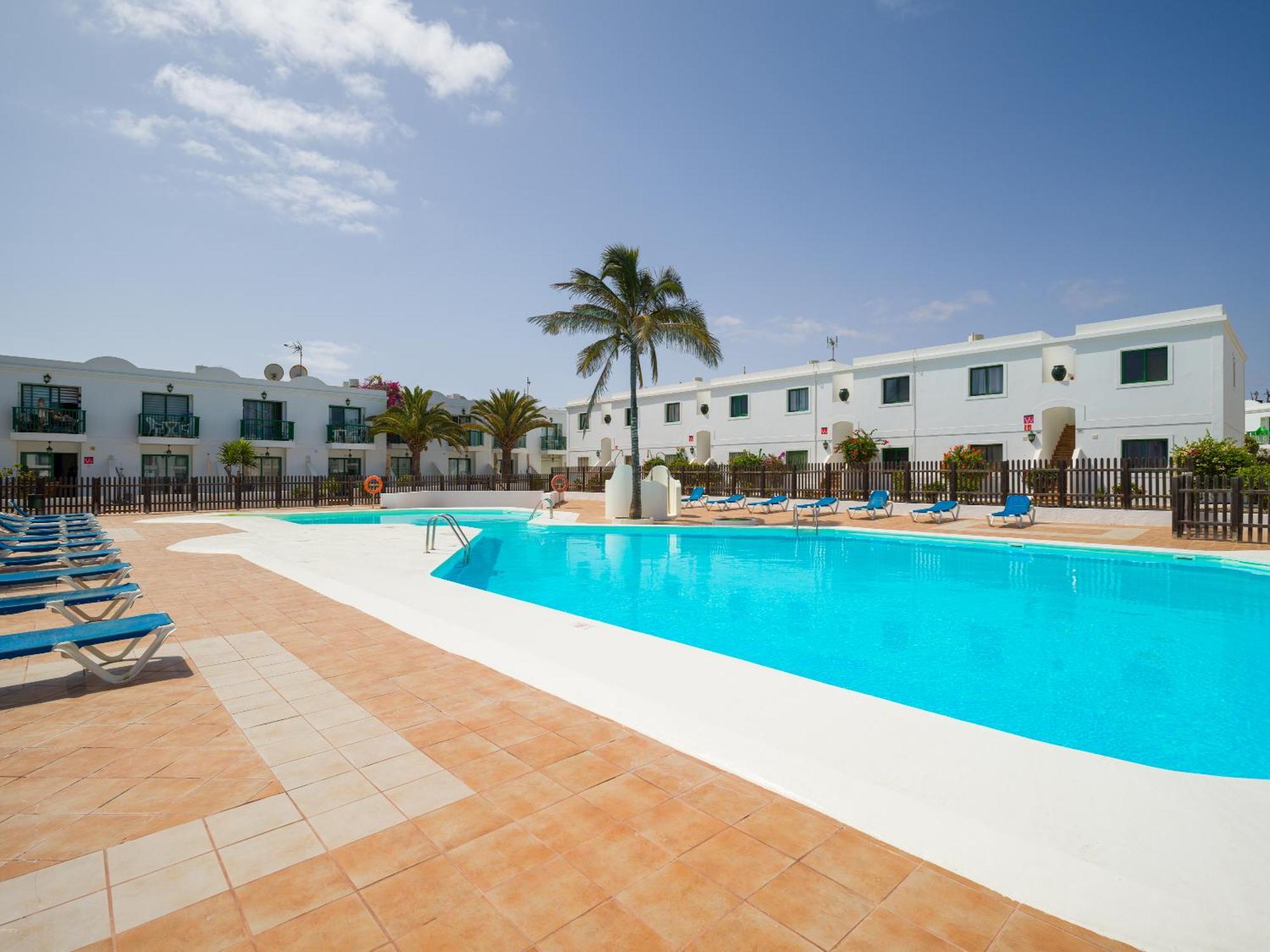 Blue Island Pool View & Wi-Fi By Irent Fuerteventura Apartment Коралео Екстериор снимка