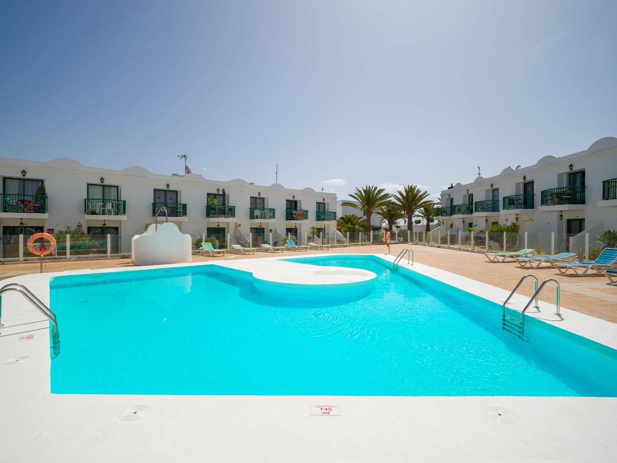 Blue Island Pool View & Wi-Fi By Irent Fuerteventura Apartment Коралео Екстериор снимка