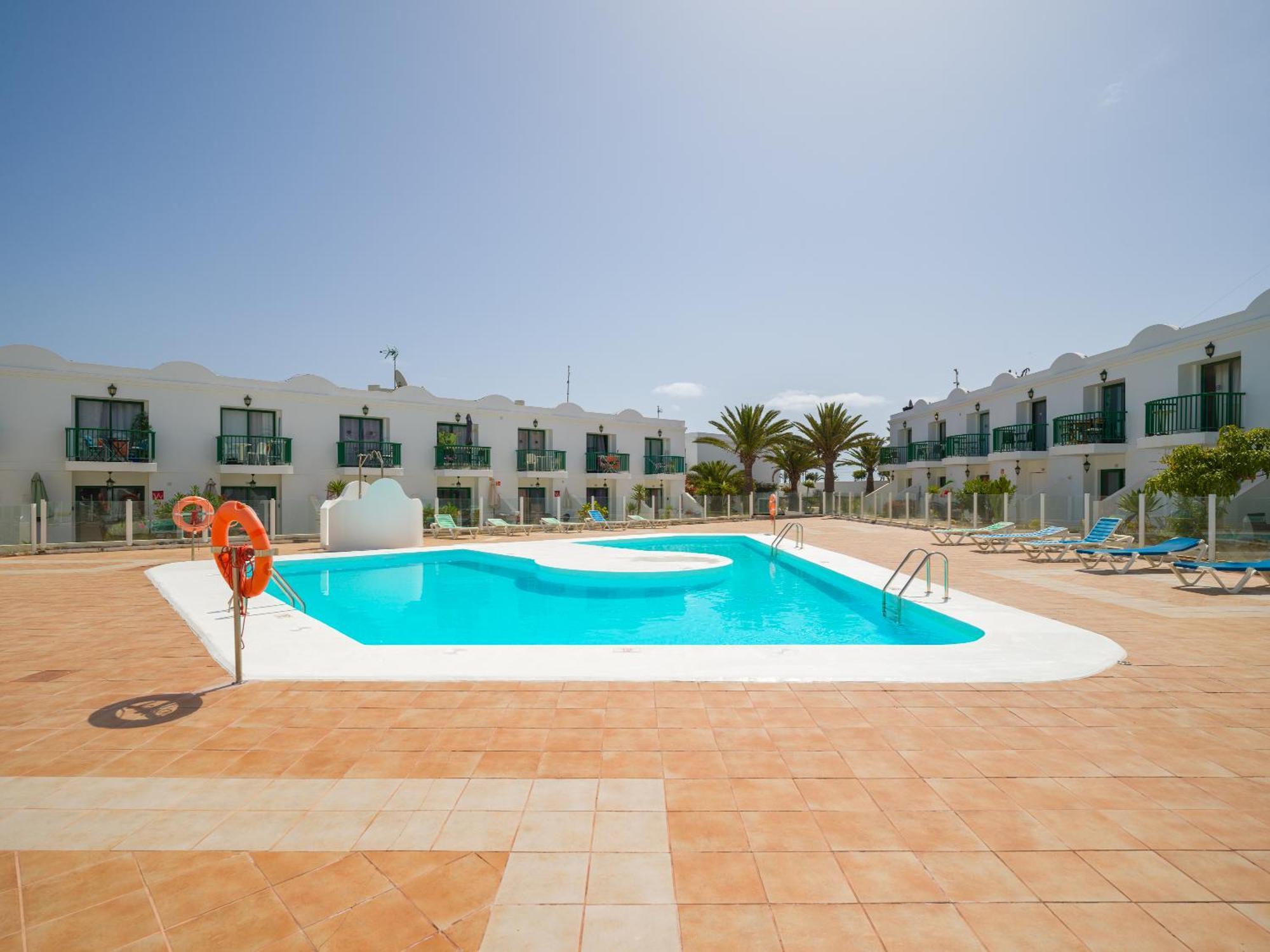 Blue Island Pool View & Wi-Fi By Irent Fuerteventura Apartment Коралео Екстериор снимка