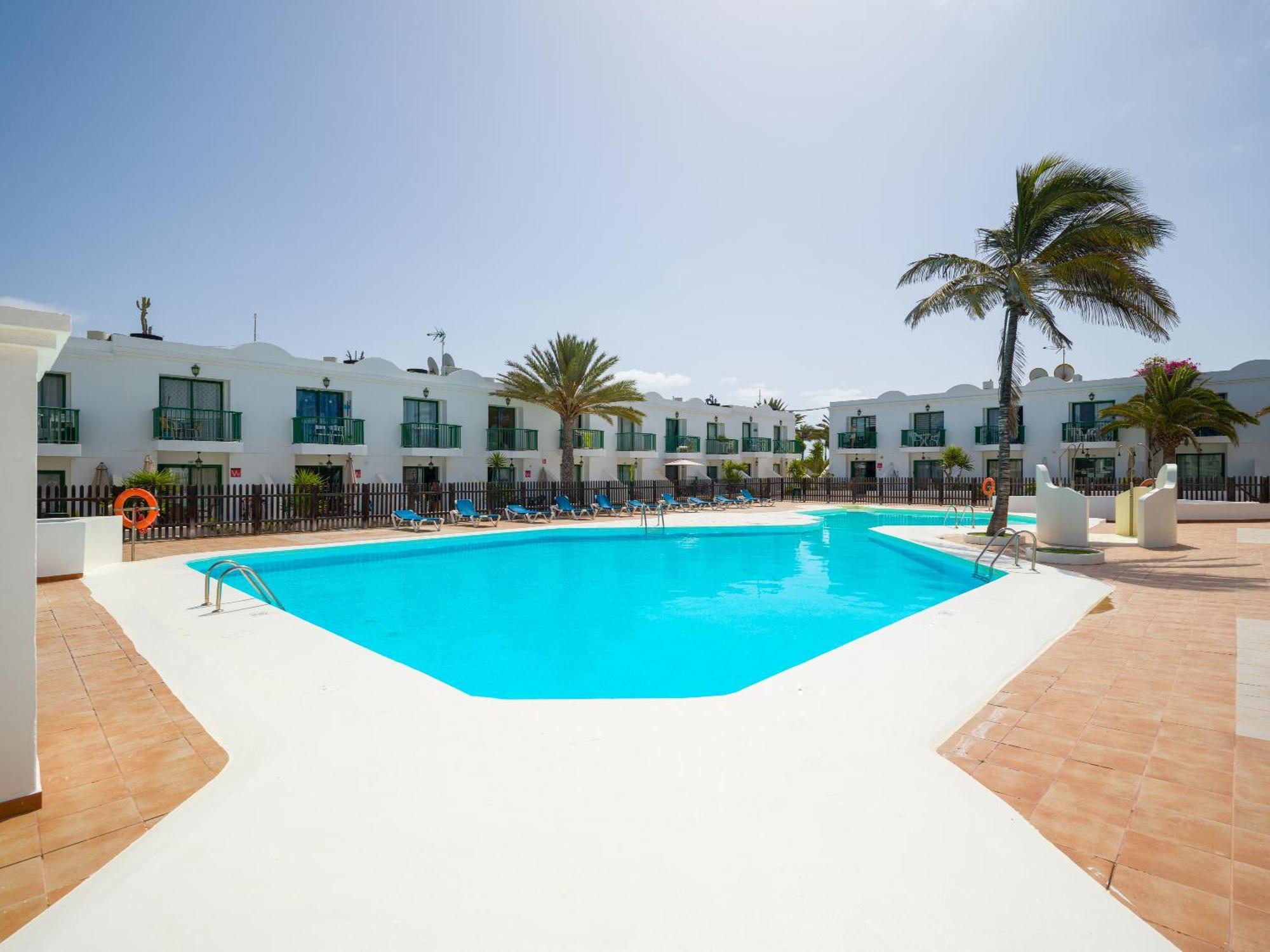 Blue Island Pool View & Wi-Fi By Irent Fuerteventura Apartment Коралео Екстериор снимка